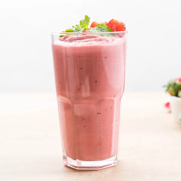 Çilekli Smoothie